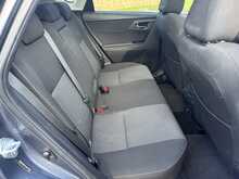 Toyota Auris 1.6 V-Matic Icon Plus Hatchback 5dr Petrol Manual Euro 5 (132 ps) 