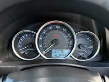 Toyota Auris 1.6 V-Matic Icon Plus Hatchback 5dr Petrol Manual Euro 5 (132 ps) 