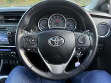 Toyota Auris 1.6 V-Matic Icon Plus Hatchback 5dr Petrol Manual Euro 5 (132 ps) 
