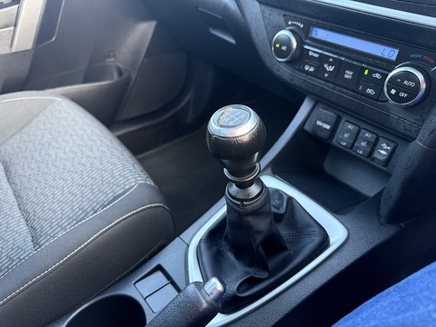 1.6 V-Matic Icon Plus Hatchback 5dr Petrol Manual Euro 5 (132 ps)