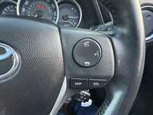 Toyota Auris 1.6 V-Matic Icon Plus Hatchback 5dr Petrol Manual Euro 5 (132 ps) 