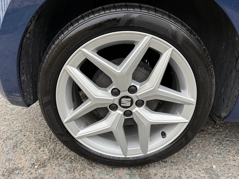 1.0 TSI FR Hatchback 5dr Petrol Manual Euro 6 (s/s) (95 ps)