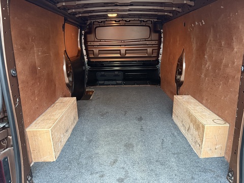 2.0 dCi ENERGY 30 Sport Panel Van 5dr Diesel Manual LWB Standard Roof Euro 6 (s/s) (170 ps)