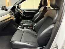 Audi Q3 2.0 TDI S line SUV 5dr Diesel Manual Euro 6 (s/s) (150 ps) 