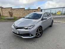 Toyota Auris 1.8 VVT-h Design Hatchback 5dr Petrol Hybrid CVT Euro 6 (s/s) (136 ps) 
