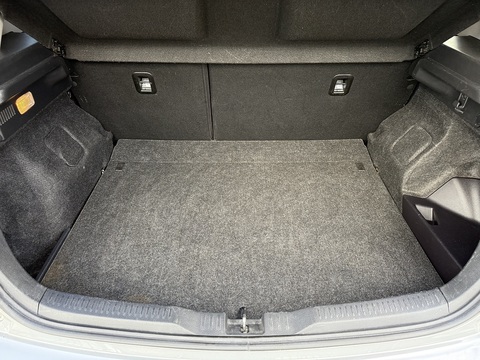 1.8 VVT-h Design Hatchback 5dr Petrol Hybrid CVT Euro 6 (s/s) (136 ps)