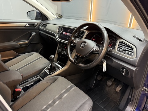 1.6 TDI SE SUV 5dr Diesel Manual Euro 6 (s/s) (115 ps)