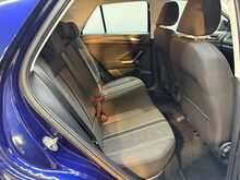 Volkswagen T-Roc 1.6 TDI SE SUV 5dr Diesel Manual Euro 6 (s/s) (115 ps) 