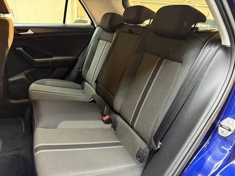 1.6 TDI SE SUV 5dr Diesel Manual Euro 6 (s/s) (115 ps)