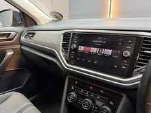 Volkswagen T-Roc 1.6 TDI SE SUV 5dr Diesel Manual Euro 6 (s/s) (115 ps) 