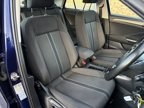 1.6 TDI SE SUV 5dr Diesel Manual Euro 6 (s/s) (115 ps)