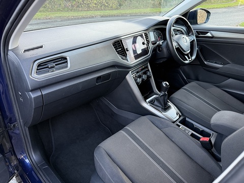 1.6 TDI SE SUV 5dr Diesel Manual Euro 6 (s/s) (115 ps)