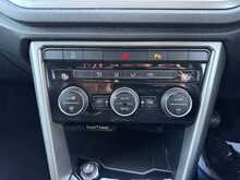 Volkswagen T-Roc 1.6 TDI SE SUV 5dr Diesel Manual Euro 6 (s/s) (115 ps) 