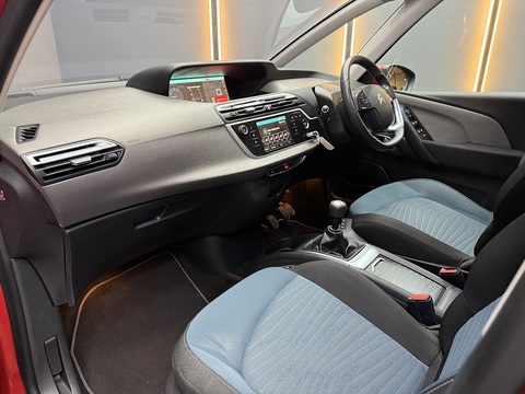 1.2 PureTech Feel MPV 5dr Petrol Manual Euro 6 (s/s) (130 ps)