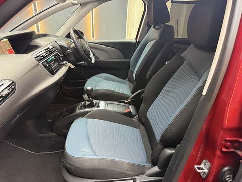 1.2 PureTech Feel MPV 5dr Petrol Manual Euro 6 (s/s) (130 ps)