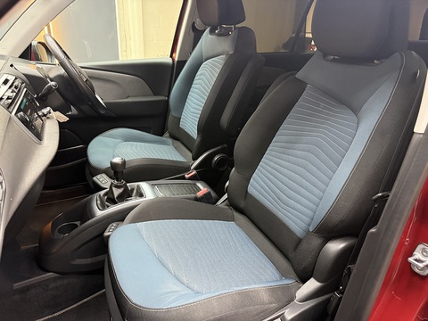 1.2 PureTech Feel MPV 5dr Petrol Manual Euro 6 (s/s) (130 ps)