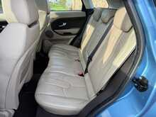 Land Rover Range Rover Evoque 2.2 SD4 Pure SUV 5dr Diesel Auto 4WD Euro 5 (190 ps) 