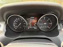 Land Rover Range Rover Evoque 2.2 SD4 Pure SUV 5dr Diesel Auto 4WD Euro 5 (190 ps) 