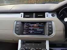 Land Rover Range Rover Evoque 2.2 SD4 Pure SUV 5dr Diesel Auto 4WD Euro 5 (190 ps) 