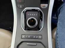 Land Rover Range Rover Evoque 2.2 SD4 Pure SUV 5dr Diesel Auto 4WD Euro 5 (190 ps) 