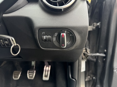 1.4 TFSI S line Hatchback 3dr Petrol Manual Euro 6 (s/s) (125 ps)