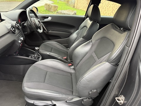 1.4 TFSI S line Hatchback 3dr Petrol Manual Euro 6 (s/s) (125 ps)