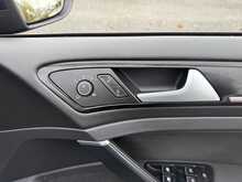 Volkswagen Golf 2.0 TSI BlueMotion Tech GTI Hatchback 5dr Petrol DSG Euro 6 (s/s) (220 ps) 