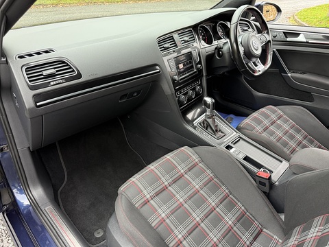 2.0 TSI BlueMotion Tech GTI Hatchback 5dr Petrol DSG Euro 6 (s/s) (220 ps)