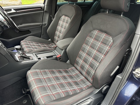 2.0 TSI BlueMotion Tech GTI Hatchback 5dr Petrol DSG Euro 6 (s/s) (220 ps)