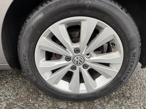 1.4 TSI BlueMotion Tech SE MPV 5dr Petrol DSG Euro 6 (s/s) (125 ps)