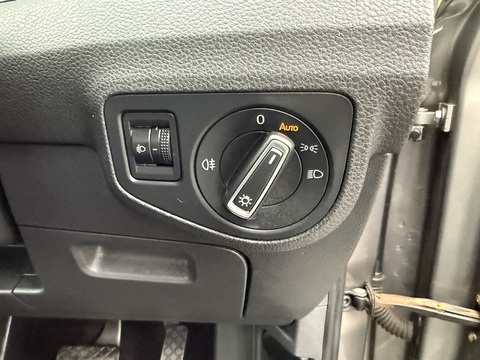 1.4 TSI BlueMotion Tech SE MPV 5dr Petrol DSG Euro 6 (s/s) (125 ps)