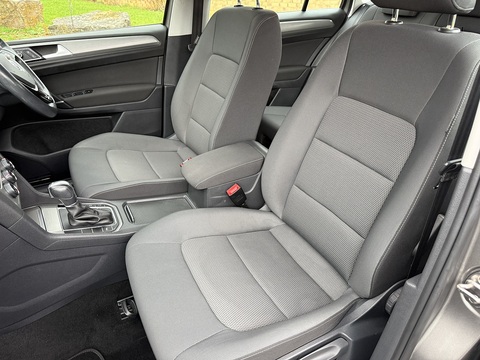 1.4 TSI BlueMotion Tech SE MPV 5dr Petrol DSG Euro 6 (s/s) (125 ps)