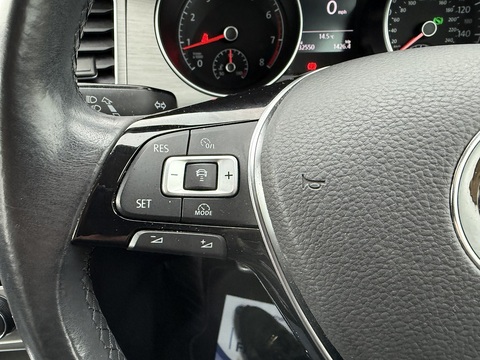 1.4 TSI BlueMotion Tech SE MPV 5dr Petrol DSG Euro 6 (s/s) (125 ps)