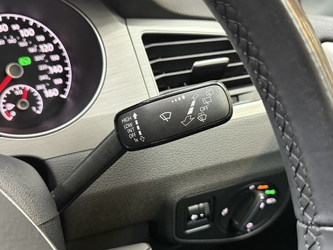 1.4 TSI BlueMotion Tech SE MPV 5dr Petrol DSG Euro 6 (s/s) (125 ps)