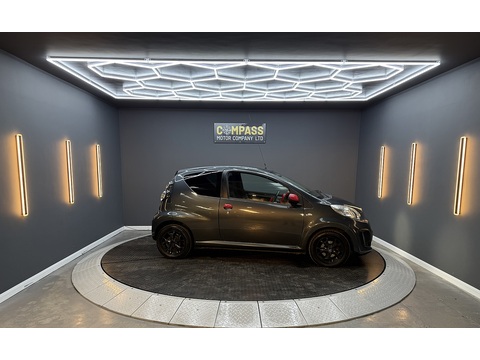 1.0i Connexion Hatchback 3dr Petrol Manual Euro 5 (68 ps)