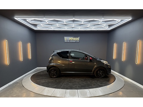 1.0i Connexion Hatchback 3dr Petrol Manual Euro 5 (68 ps)