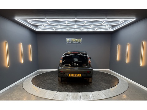 1.0i Connexion Hatchback 3dr Petrol Manual Euro 5 (68 ps)