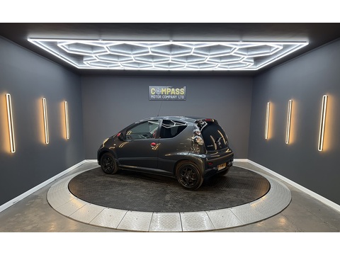 1.0i Connexion Hatchback 3dr Petrol Manual Euro 5 (68 ps)