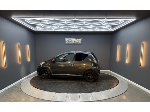 1.0i Connexion Hatchback 3dr Petrol Manual Euro 5 (68 ps)