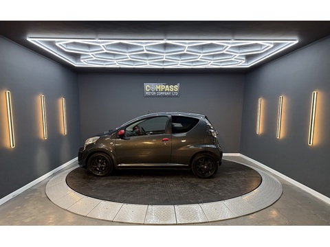 1.0i Connexion Hatchback 3dr Petrol Manual Euro 5 (68 ps)