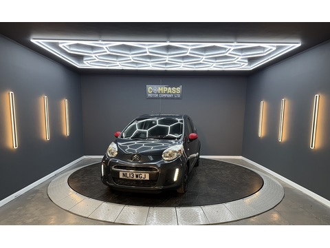 1.0i Connexion Hatchback 3dr Petrol Manual Euro 5 (68 ps)