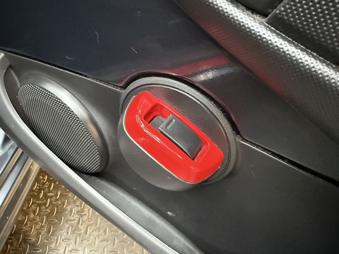 1.0i Connexion Hatchback 3dr Petrol Manual Euro 5 (68 ps)