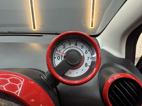 1.0i Connexion Hatchback 3dr Petrol Manual Euro 5 (68 ps)