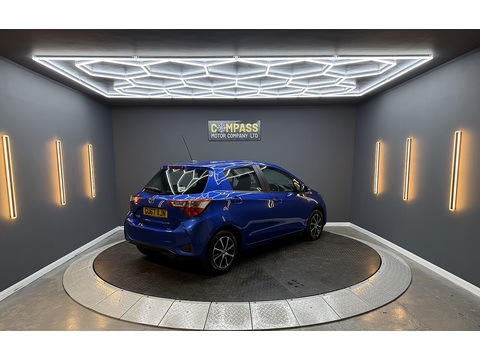 1.5 VVT-i Icon Tech Hatchback 5dr Petrol Manual Euro 6 (111 ps)