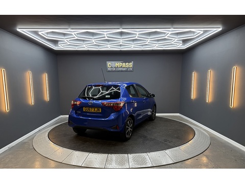 1.5 VVT-i Icon Tech Hatchback 5dr Petrol Manual Euro 6 (111 ps)