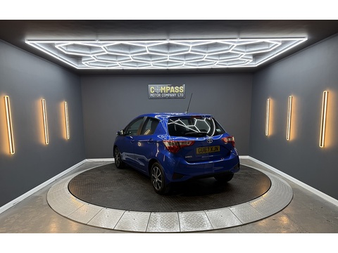 1.5 VVT-i Icon Tech Hatchback 5dr Petrol Manual Euro 6 (111 ps)