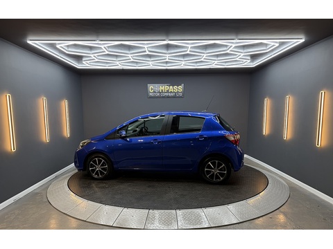 1.5 VVT-i Icon Tech Hatchback 5dr Petrol Manual Euro 6 (111 ps)