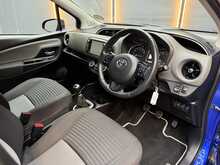 Toyota Yaris 1.5 VVT-i Icon Tech Hatchback 5dr Petrol Manual Euro 6 (111 ps) 