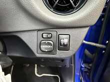 Toyota Yaris 1.5 VVT-i Icon Tech Hatchback 5dr Petrol Manual Euro 6 (111 ps) 