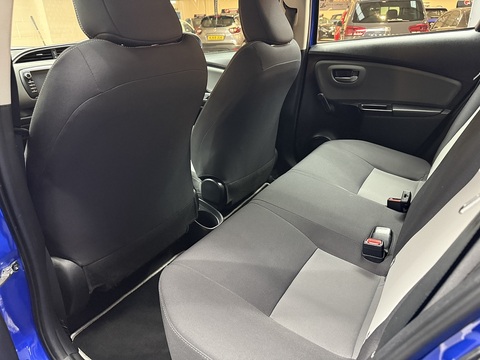 1.5 VVT-i Icon Tech Hatchback 5dr Petrol Manual Euro 6 (111 ps)